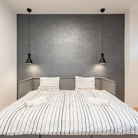 Apartment Winter Haven Modern Retreat In *