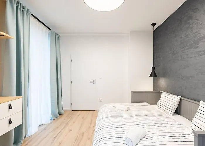 Winter Haven Modern Retreat In アパート