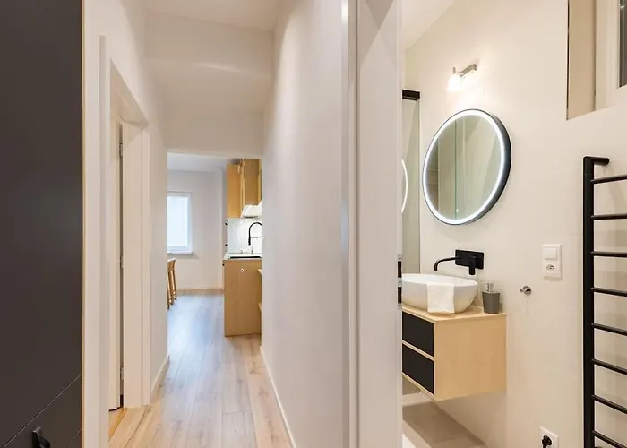 Winter Haven Modern Retreat In