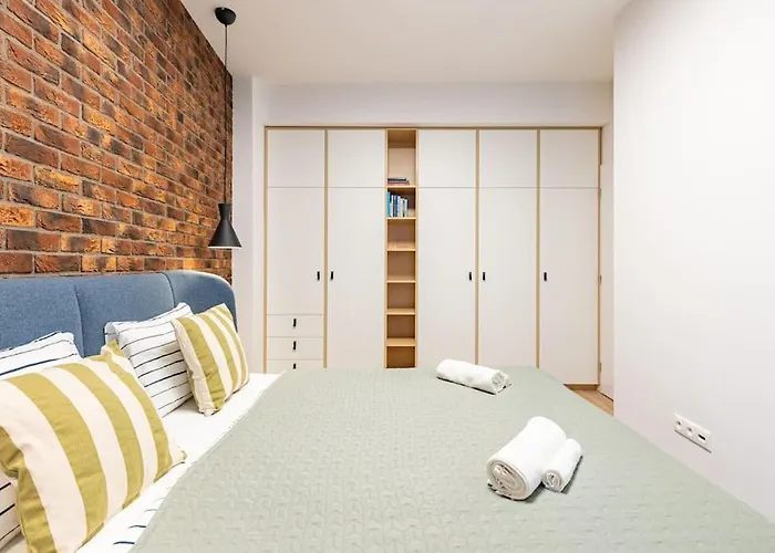 Winter Haven Modern Retreat In アパート