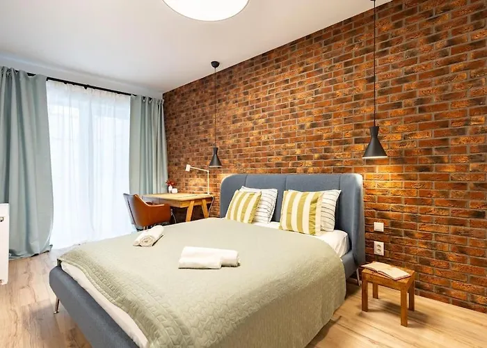 Winter Haven Modern Retreat In *