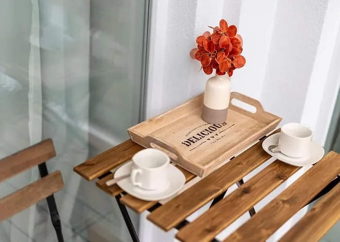 Apartment Winter Haven Modern Retreat In *